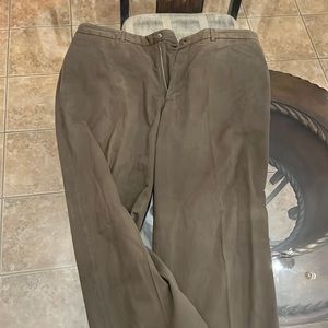 RELAXED ARMY GREEN ARMANI JEANS
